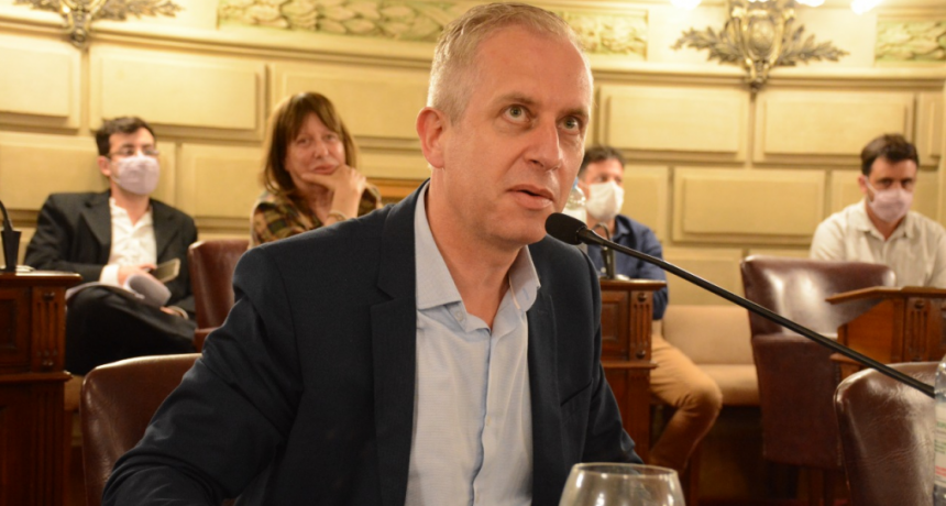 Miguel Rabbia: "El Senado santafesino pidi&oacute; al gobernador y legisladores de Entre R&iacute;os que brinden datos sobre los due&ntilde;os de los terrenos que se incendian"