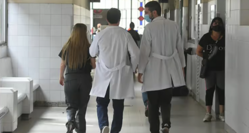 Estatales y docentes aceptaron la propuesta salarial y m&eacute;dicos definen este viernes