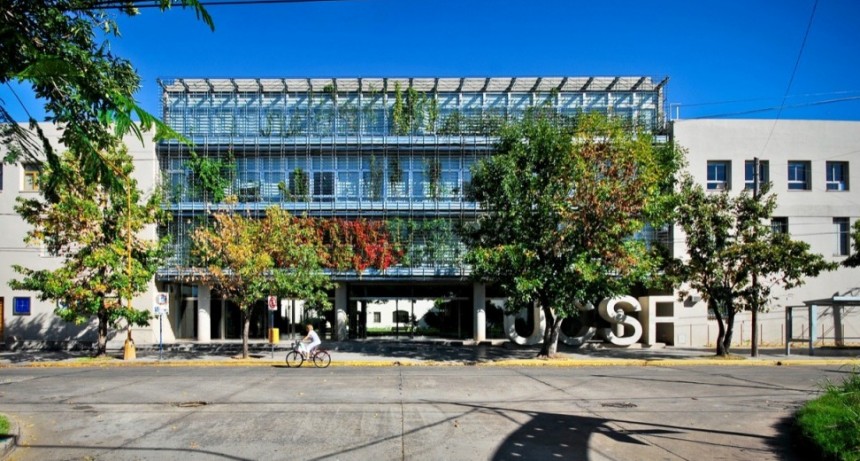 Actualizaci&oacute;n del plan de Estudio de la licenciatura en Administraci&oacute;n en la Universidad Cat&oacute;lica de Santa Fe