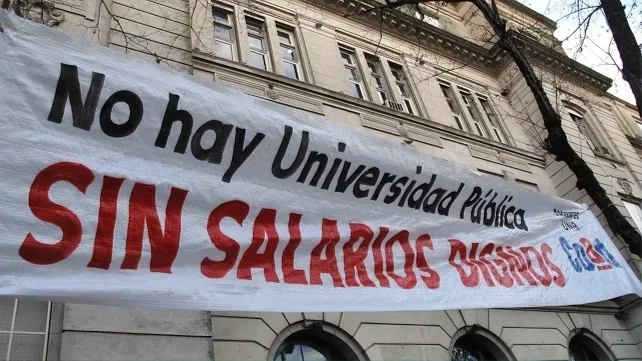 El Consejo Interuniversitario emiti&oacute; un comunicado en el que niega el ofrecimiento salarial