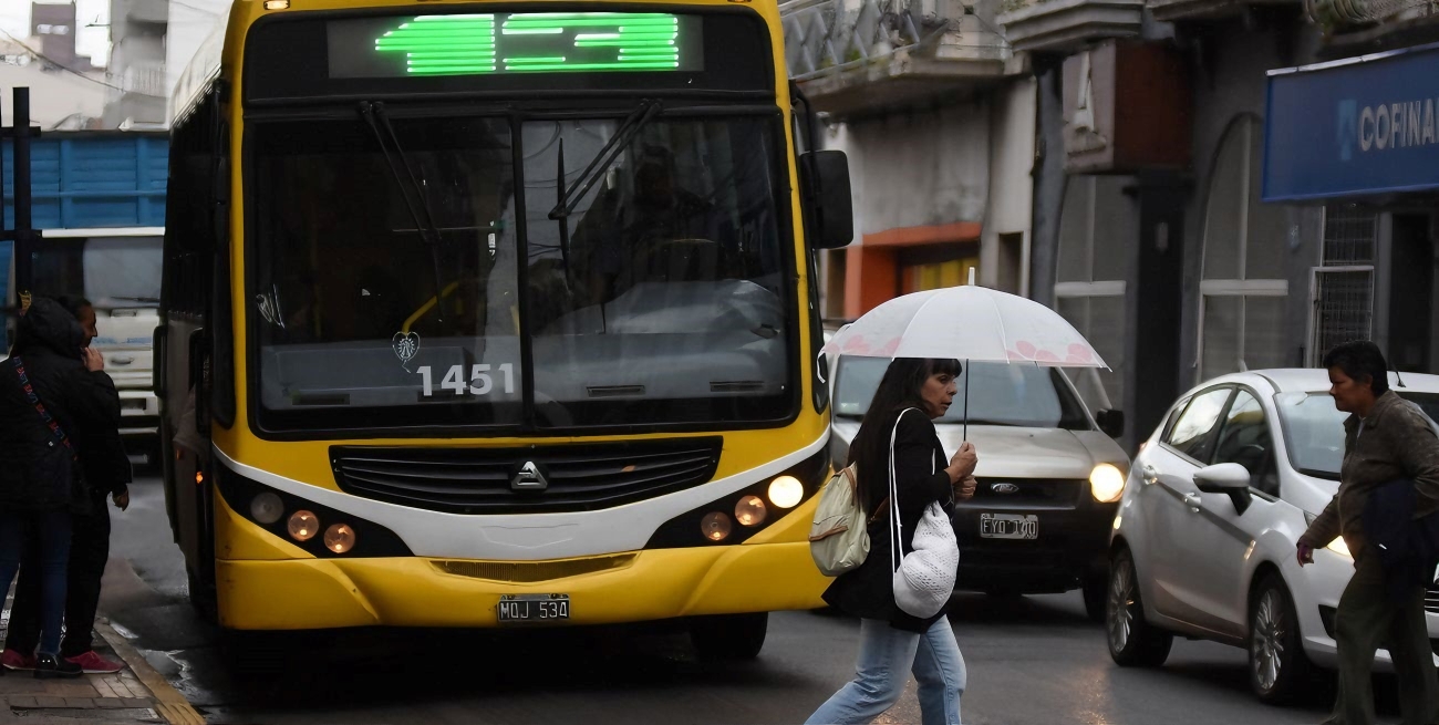 El boleto de colectivo ya vale 1580 pesos