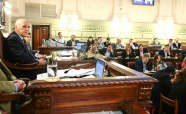 El proyecto para ampliar la cantidad de fiscales se transform&oacute; en ley en Santa Fe
