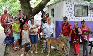 Castraci&oacute;n y vacunaci&oacute;n de mascotas en vecinales San Mart&iacute;n y Scaraf&iacute;a 