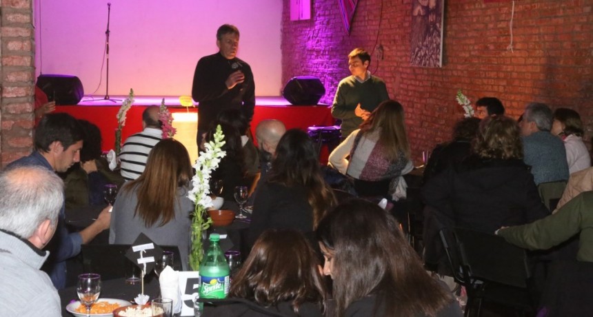 Ciento ochenta santafesino egresaron a trav&eacute;s de Vuelvo a Estudiar