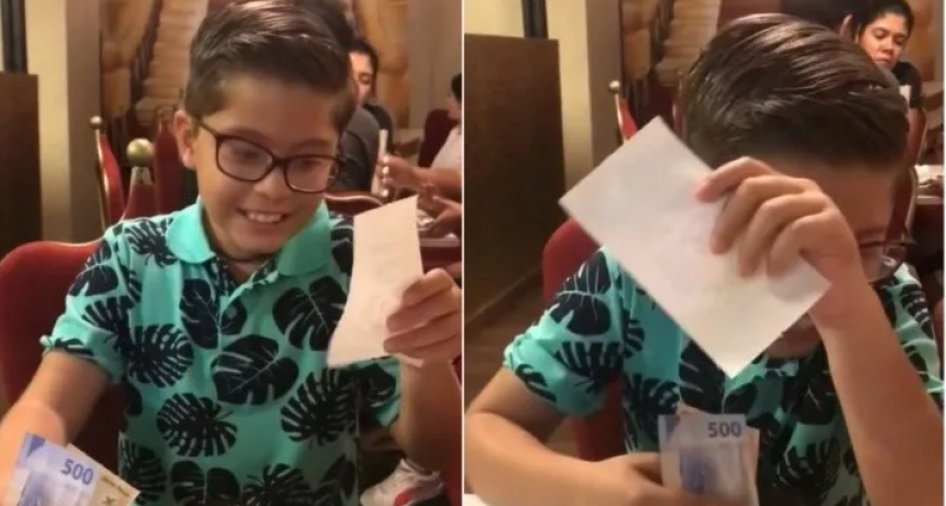 Ni&ntilde;o invit&oacute; a cenar a su pap&aacute; y se arrepinti&oacute; cuando vio la cuenta