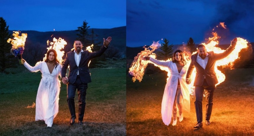 Reci&eacute;n casados ingresan a la boda "prendidos fuego"