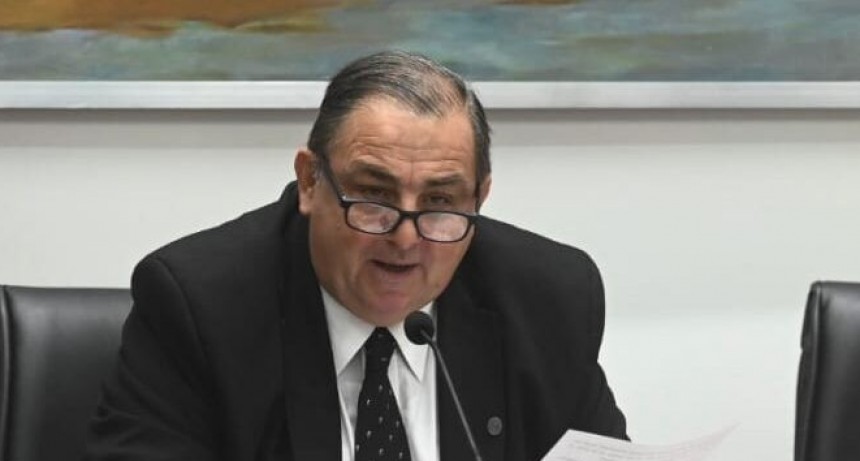 El intendente anticip&oacute; que hay que ir a nueva suba de boleto