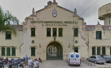 Un abogado qued&oacute; detenido tras ingresar a la c&aacute;rcel de Coronda con droga