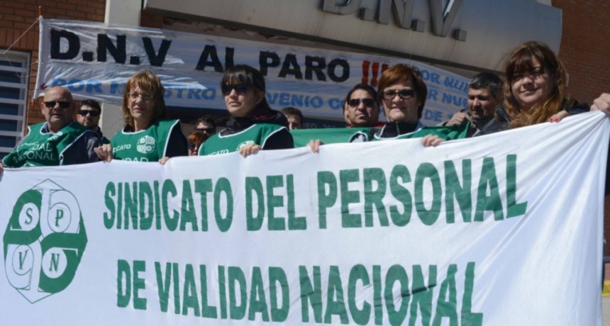 Organizaciones sindicales y sociales presentaron un documento pidiendo la defensa del Estado de Derecho