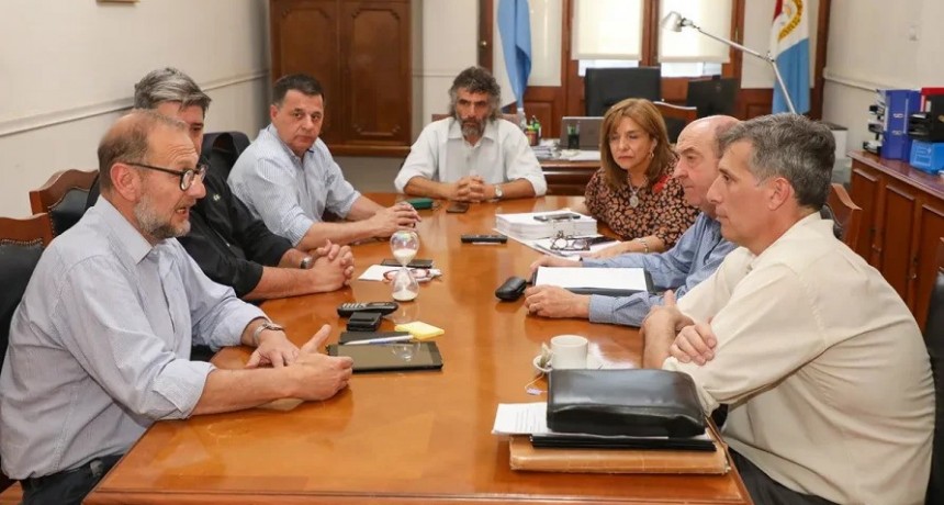 Segunda reuni&oacute;n de transici&oacute;n de la mesa pol&iacute;tica
