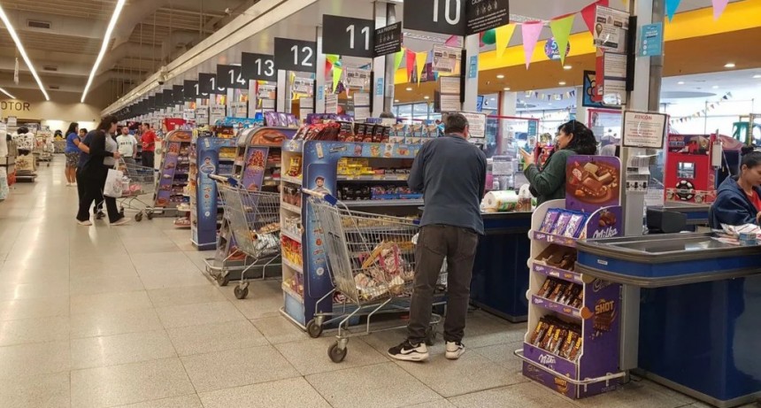 El consumo masivo se derrumb&oacute; 22% en septiembre