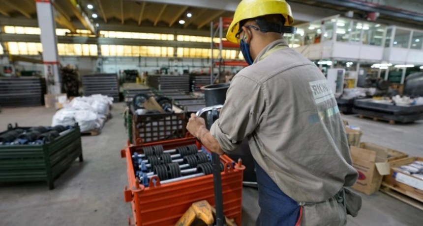 El empleo privado registrado en Santa Fe sigue en ca&iacute;da