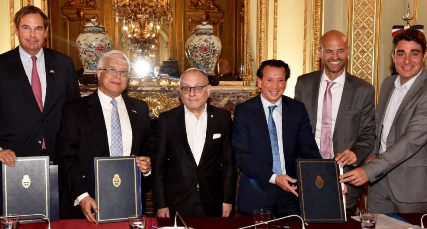 Estados Unidos prestar&aacute; 800 millones de d&oacute;lares al pa&iacute;s para obras 