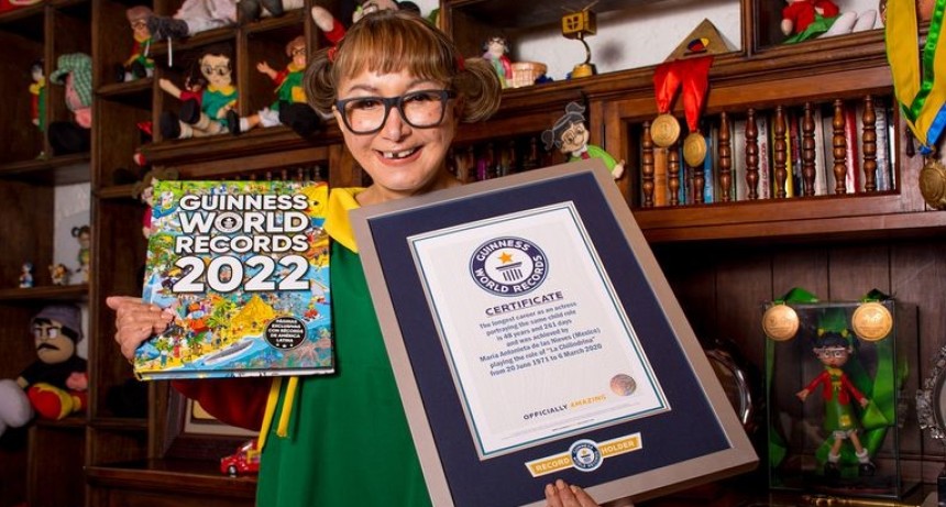 La Chilindrina se transform&oacute; en un r&eacute;cord Guinness