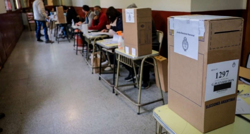 Baj&oacute; el riesgo del pa&iacute;s tras los resultados electorales