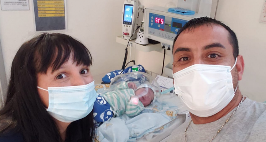 Una recepcionista atendi&oacute; un parto en el hall del hospital Iturraspe 