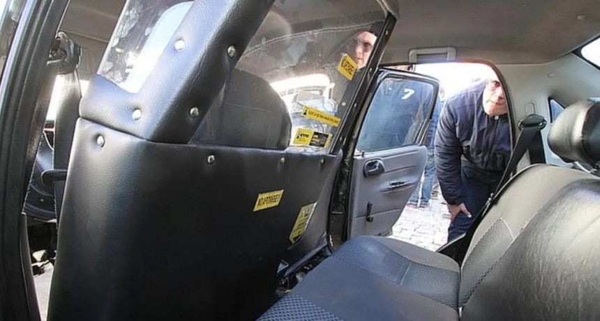 Desde el Concejo esperan que Naci&oacute;n autorice el uso de mamparas en taxis