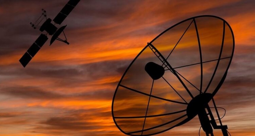 Reportan se&ntilde;al de radio de 8 mil millones de a&ntilde;os