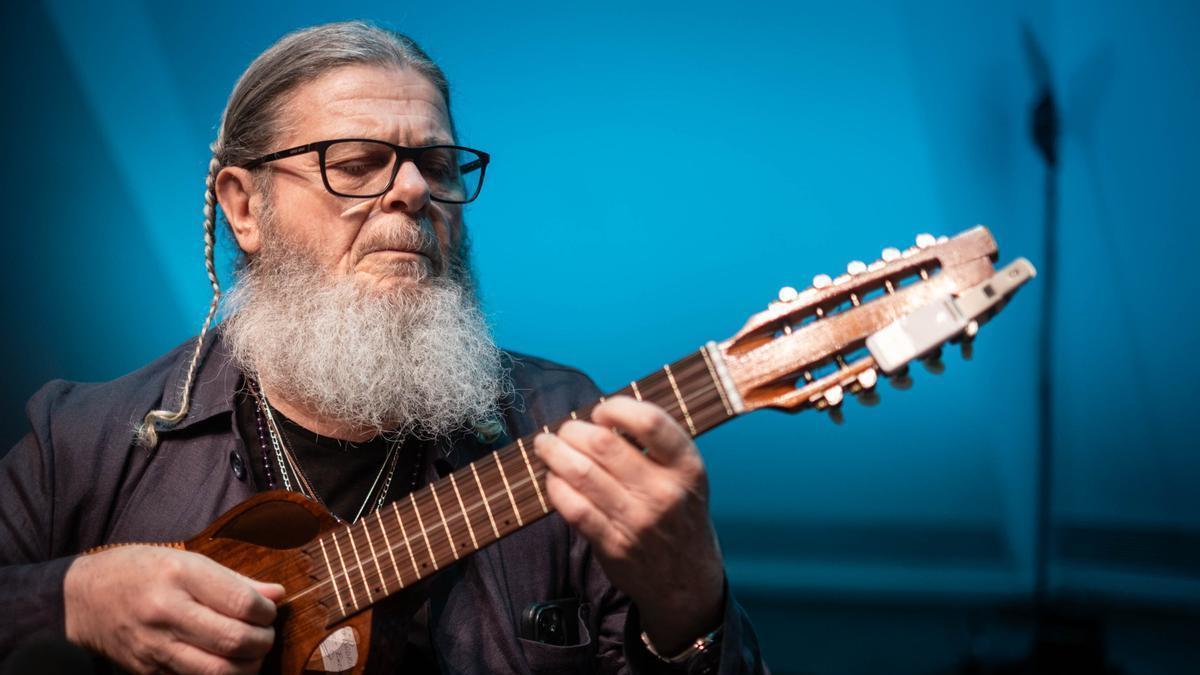 Mili L&oacute;pez: Gustavo Santaolalla