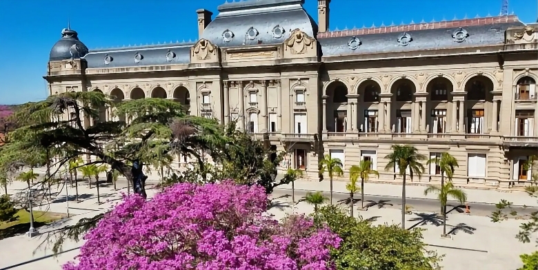 La provincia prepara la futura Ley Org&aacute;nica de Municipios