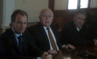 Gobernadores de la Regi&oacute;n Centro se re&uacute;nen en C&oacute;rdoba 