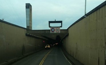 Unos 12 mil veh&iacute;culos atraviesan el t&uacute;nel subfluvial diariamente 
