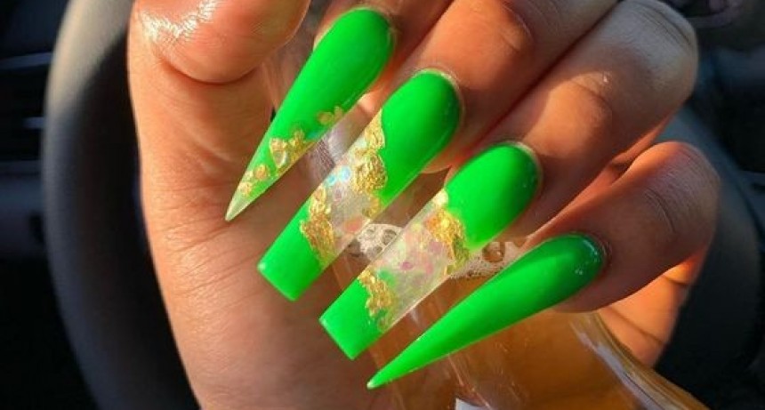 Joven muestra todo lo que se puede hacer pese a tener u&ntilde;as de diez cent&iacute;metros