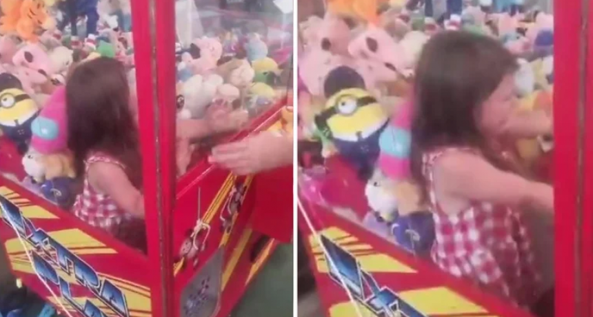 Ni&ntilde;a qued&oacute; encerrada en una cabina de osos de peluches