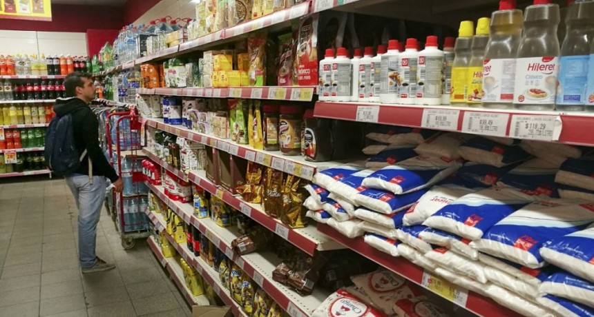 Una familia necesita $160 mil para cubrir la alimentaci&oacute;n b&aacute;sica