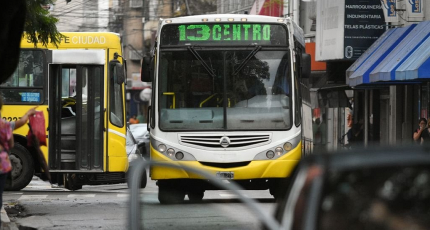 Continua la crisis del transporte
