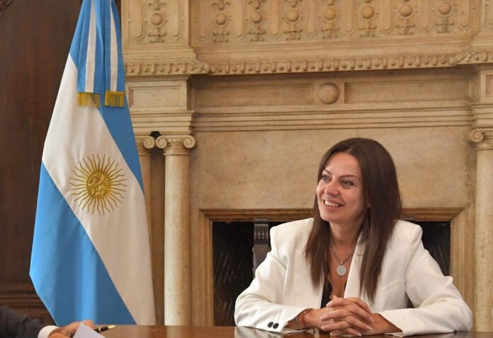 El gobierno prepara un "&Iacute;ndice de Capital Humano" que medir&aacute; la pobreza