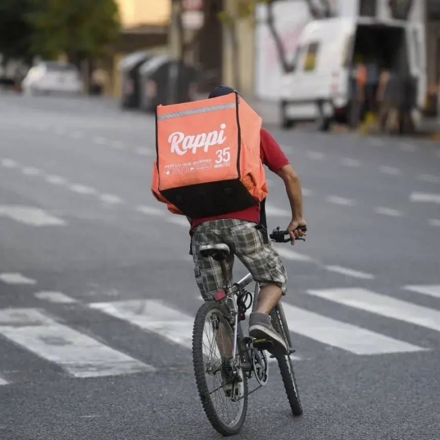 M&aacute;s de 15 pedidos por d&iacute;a tiene que hacer un repartidor para no ser pobre